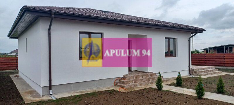Sabareni, casa noua parter, 3 camere + dependinte